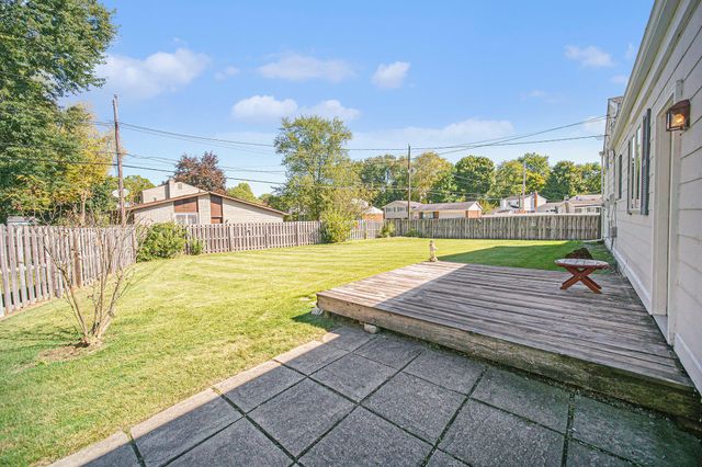 8843 NOTTINGHAM Drive, Ypsilanti, MI 48198