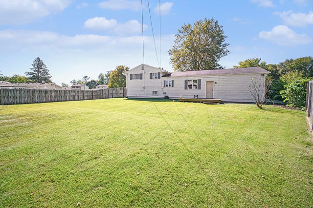 8843 NOTTINGHAM Drive, Ypsilanti, MI 48198