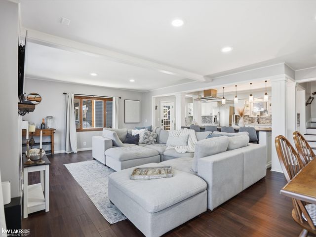 465 Heights Road, Lake Orion, MI 48362