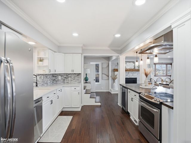 465 Heights Road, Lake Orion, MI 48362