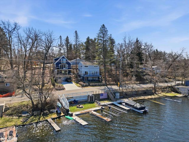 465 Heights Road, Lake Orion, MI 48362