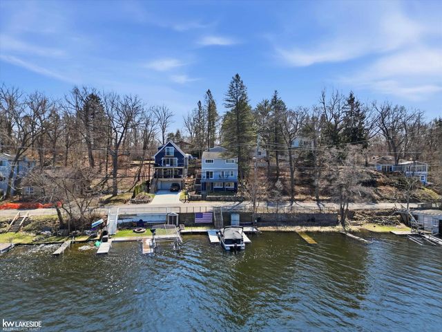 465 Heights Road, Lake Orion, MI 48362