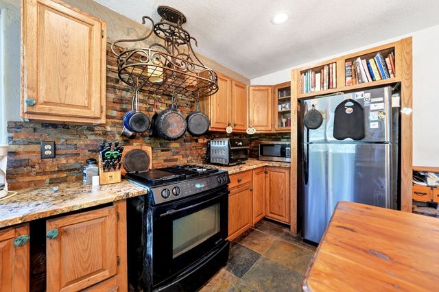 10148 Bluebonnet Drive, Scurry, TX 75158