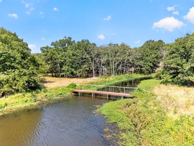 10148 Bluebonnet Drive, Scurry, TX 75158