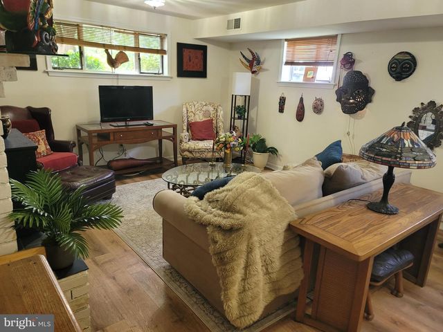 6910 GILBERT ST, Springfield, VA 22150