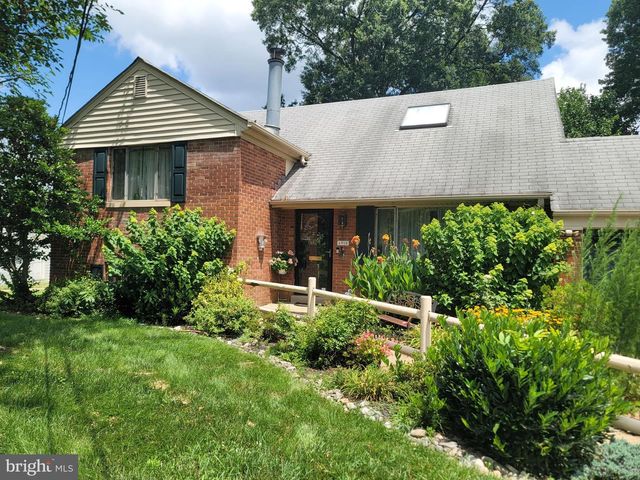 6910 GILBERT ST, Springfield, VA 22150
