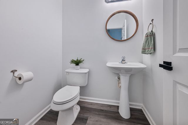 1020 Liberty Parkway NW, Atlanta, GA 30318