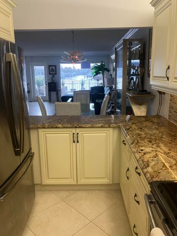 3114 S Ocean Boulevard S 102, Highland Beach, FL 33487