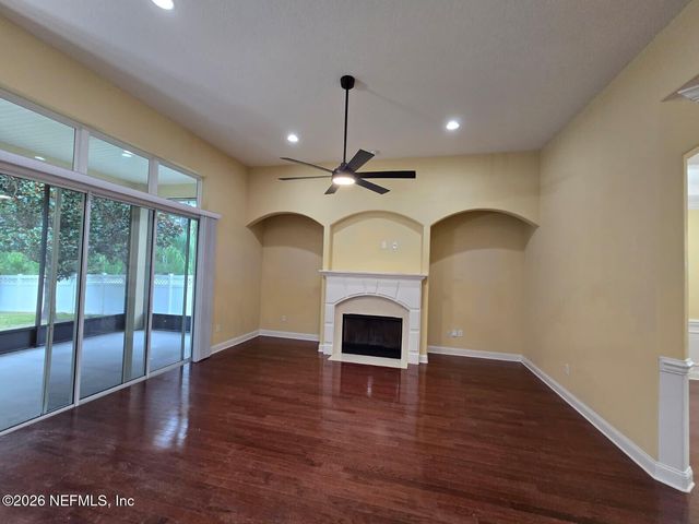 296 ELLSWORTH Circle, St. Johns, FL 32259