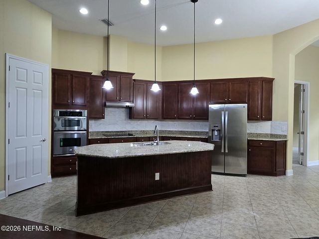 296 ELLSWORTH Circle, St. Johns, FL 32259
