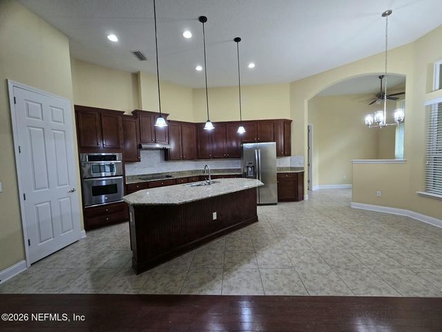 296 ELLSWORTH Circle, St. Johns, FL 32259