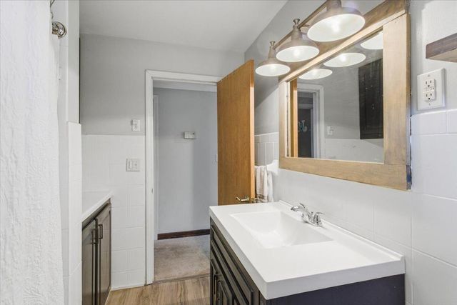 1180 132nd Lane NE, Blaine, MN 55434