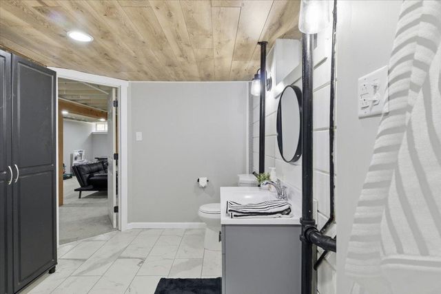 1180 132nd Lane NE, Blaine, MN 55434