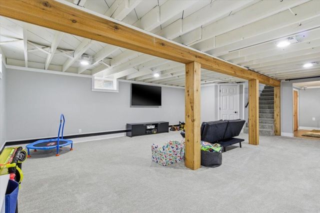 1180 132nd Lane NE, Blaine, MN 55434