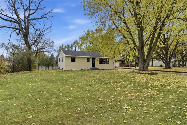 1180 132nd Lane NE, Blaine, MN 55434