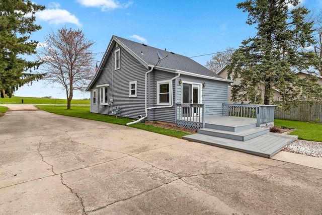 W325 HWY 10, Brillion, WI 54110