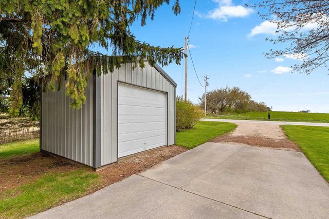 W325 HWY 10, Brillion, WI 54110