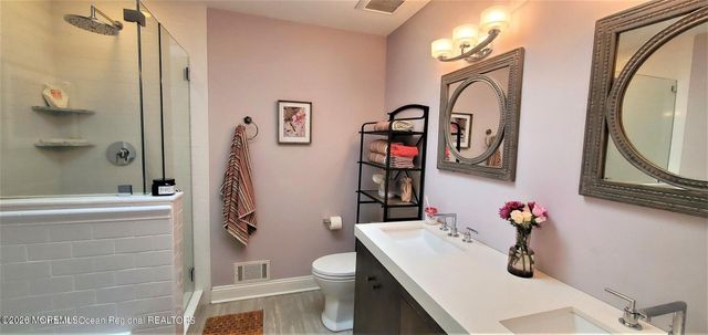 53 Essex Drive 2053, Little Silver, NJ 07739