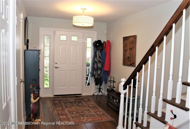 53 Essex Drive 2053, Little Silver, NJ 07739