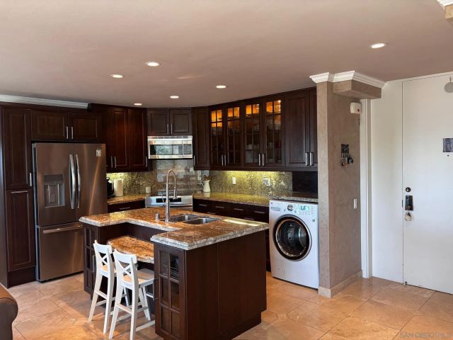 1040 Coast Blvd S 302, La Jolla, CA 92037