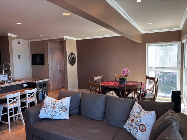 1040 Coast Blvd S 302, La Jolla, CA 92037