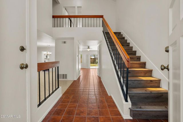 4431 Honeyglen Court, Moorpark, CA 93021