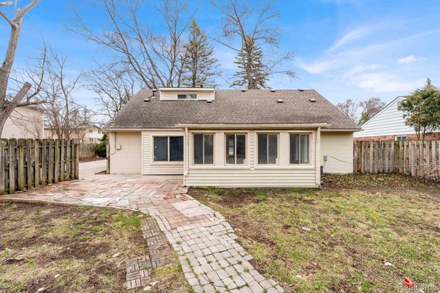 428 Girard Avenue, Royal Oak, MI 48073