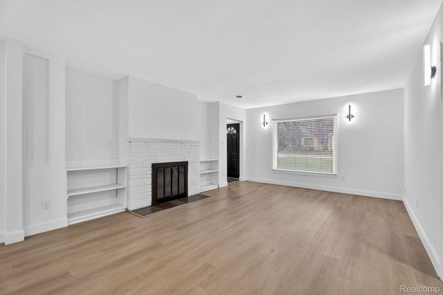 428 Girard Avenue, Royal Oak, MI 48073