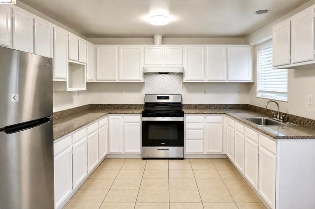 1317 83Rd Ave, Oakland, CA 94621
