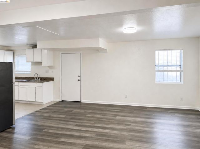 1317 83Rd Ave, Oakland, CA 94621