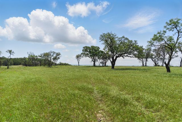 900 Calhoun Road, Gordon, TX 76453