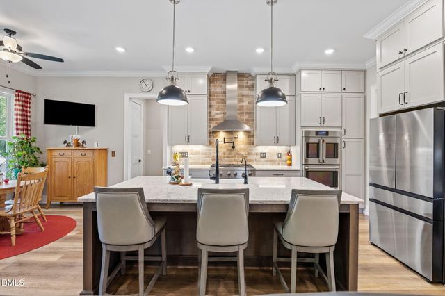 8400 Orange Grove Road, Chapel Hill, NC 27516