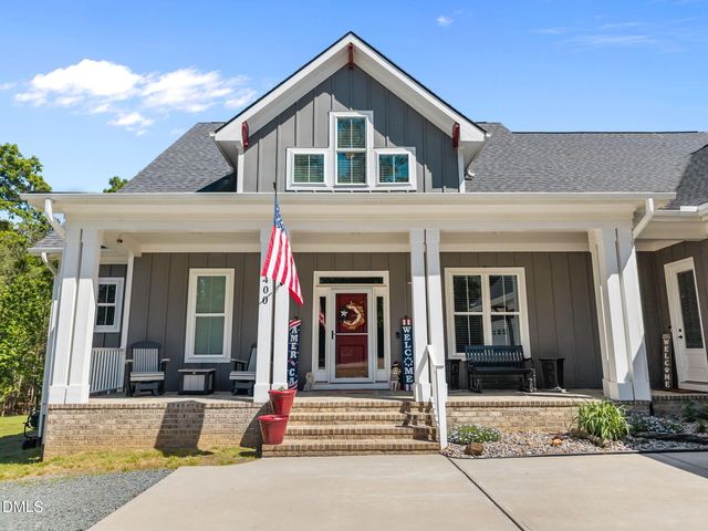 8400 Orange Grove Road, Chapel Hill, NC 27516