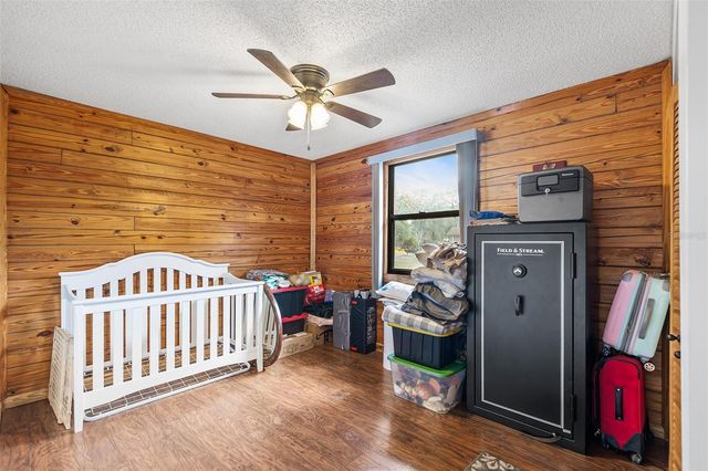 1233 SAINT ANNE SHRINE ROAD, Lake Wales, FL 33898