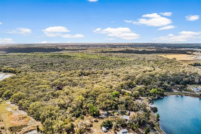 1233 SAINT ANNE SHRINE ROAD, Lake Wales, FL 33898