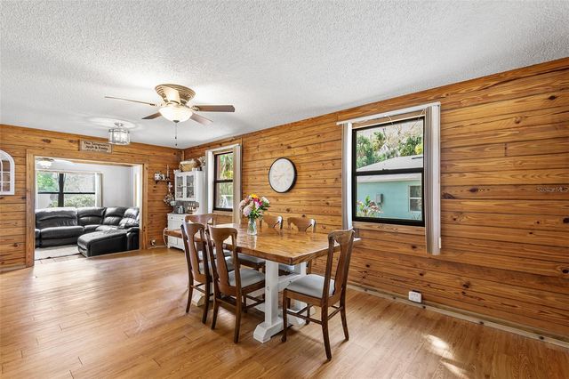 1233 SAINT ANNE SHRINE ROAD, Lake Wales, FL 33898