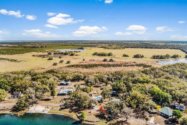 1233 SAINT ANNE SHRINE ROAD, Lake Wales, FL 33898