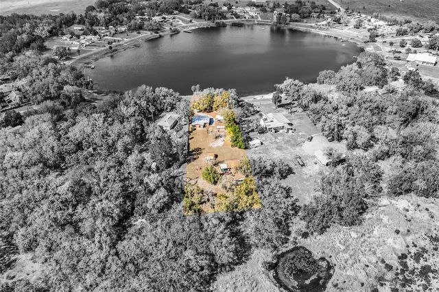 1233 SAINT ANNE SHRINE ROAD, Lake Wales, FL 33898