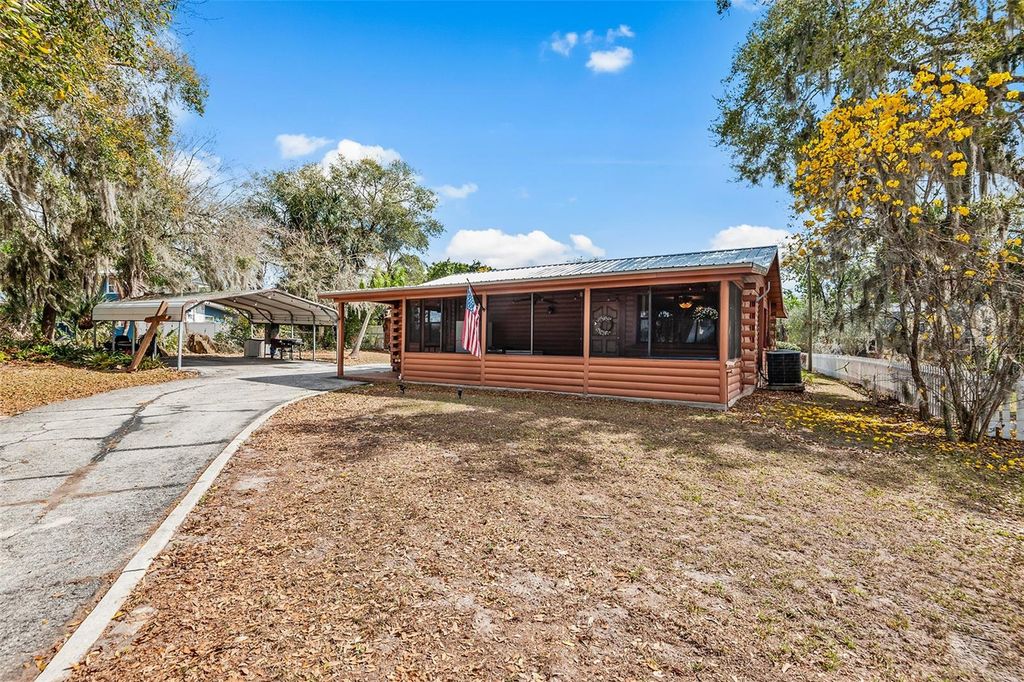 1233 SAINT ANNE SHRINE ROAD, Lake Wales, FL 33898