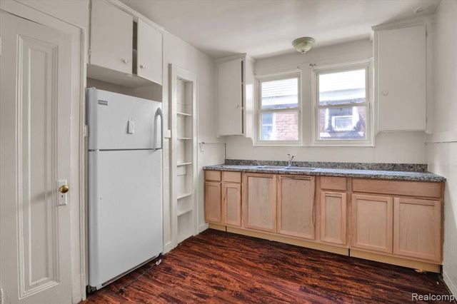 8335 Wisconsin Street, Detroit, MI 48204