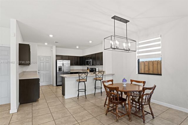 2380 NE 1st St, Homestead, FL 33033