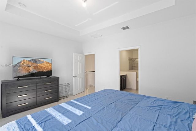 2380 NE 1st St, Homestead, FL 33033