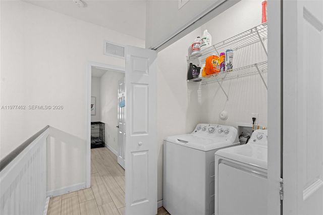 2380 NE 1st St, Homestead, FL 33033