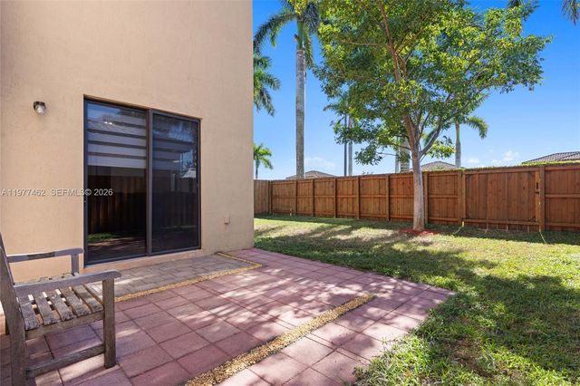 2380 NE 1st St, Homestead, FL 33033