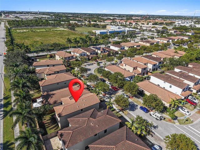 2380 NE 1st St, Homestead, FL 33033