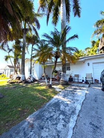 13041 SW 260th Ter, Homestead, FL 33032