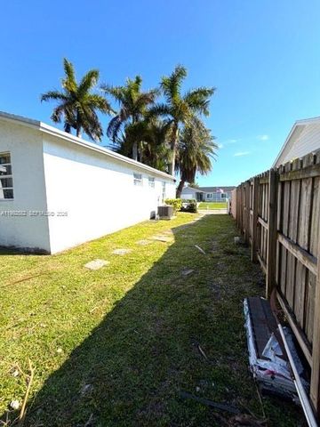 13041 SW 260th Ter, Homestead, FL 33032