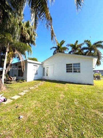 13041 SW 260th Ter, Homestead, FL 33032