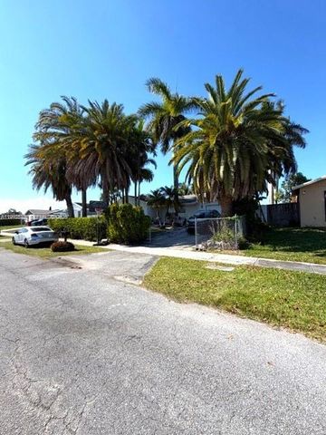 13041 SW 260th Ter, Homestead, FL 33032