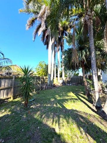 13041 SW 260th Ter, Homestead, FL 33032